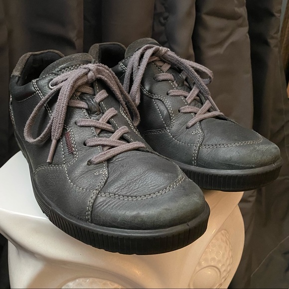 ECCO Men’s leather sneakers - Picture 1 of 6